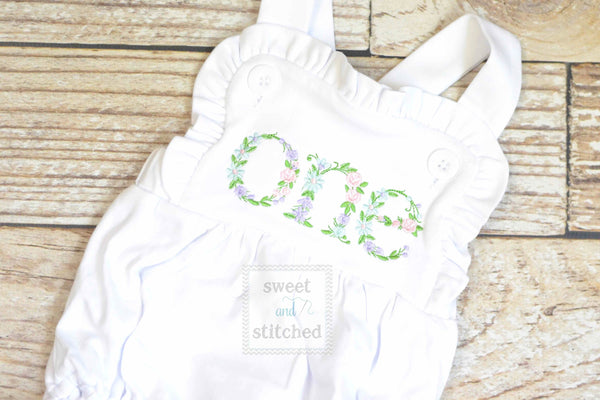 Embroidered baby girl cake smash outfit with floral ONE design, girls birthday outfit, cake smash outfit, Flower birthday outfit