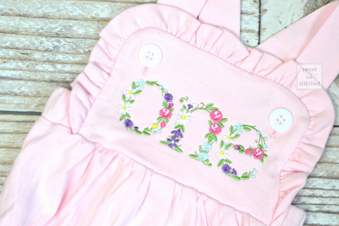 Embroidered baby girl pink cake smash outfit with floral ONE design, girls birthday outfit, cake smash outfit, Flower birthday outfit