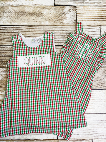Girls monogrammed red, green and white gingham Christmas dress, jumper style toddler Christmas outfit with Faux smock nameplate design