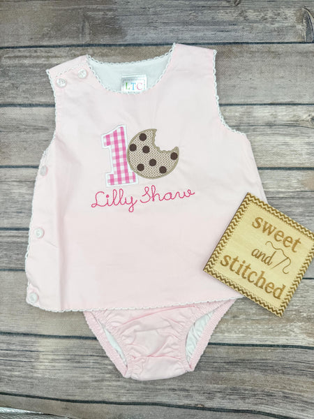 Monogrammed cookie themed birthday Diaper Set: Baby Girl Cake Smash Outfit with cookies