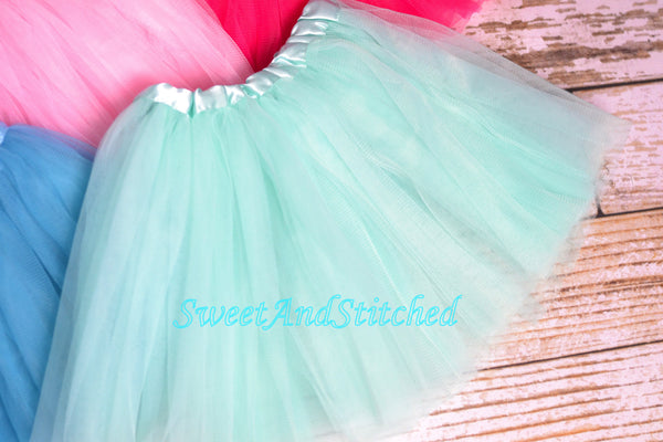Girls Tutu in Newborn (0-6M) and 6M+ size - the perfect accessory for birthday outfits and holiday outfits! - Sweet and Stitched