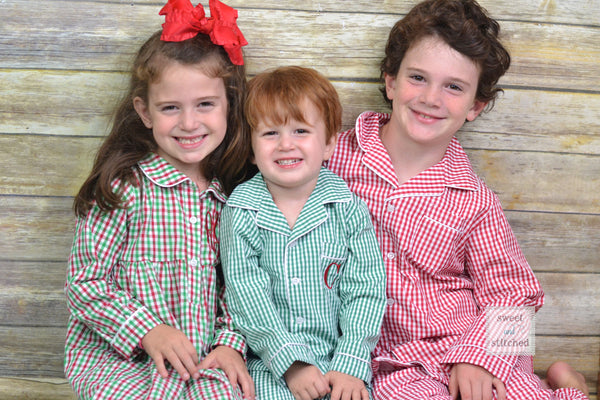 Kids Monogrammed Christmas Pajamas boys 2 piece sets with pocket monogram or girls nightgowns, family Christmas pjs, Kids Christmas Jammies